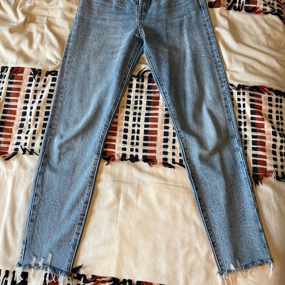 Levi’s Wedgie - Washed Blue Size 26 - Picture 1 of 5